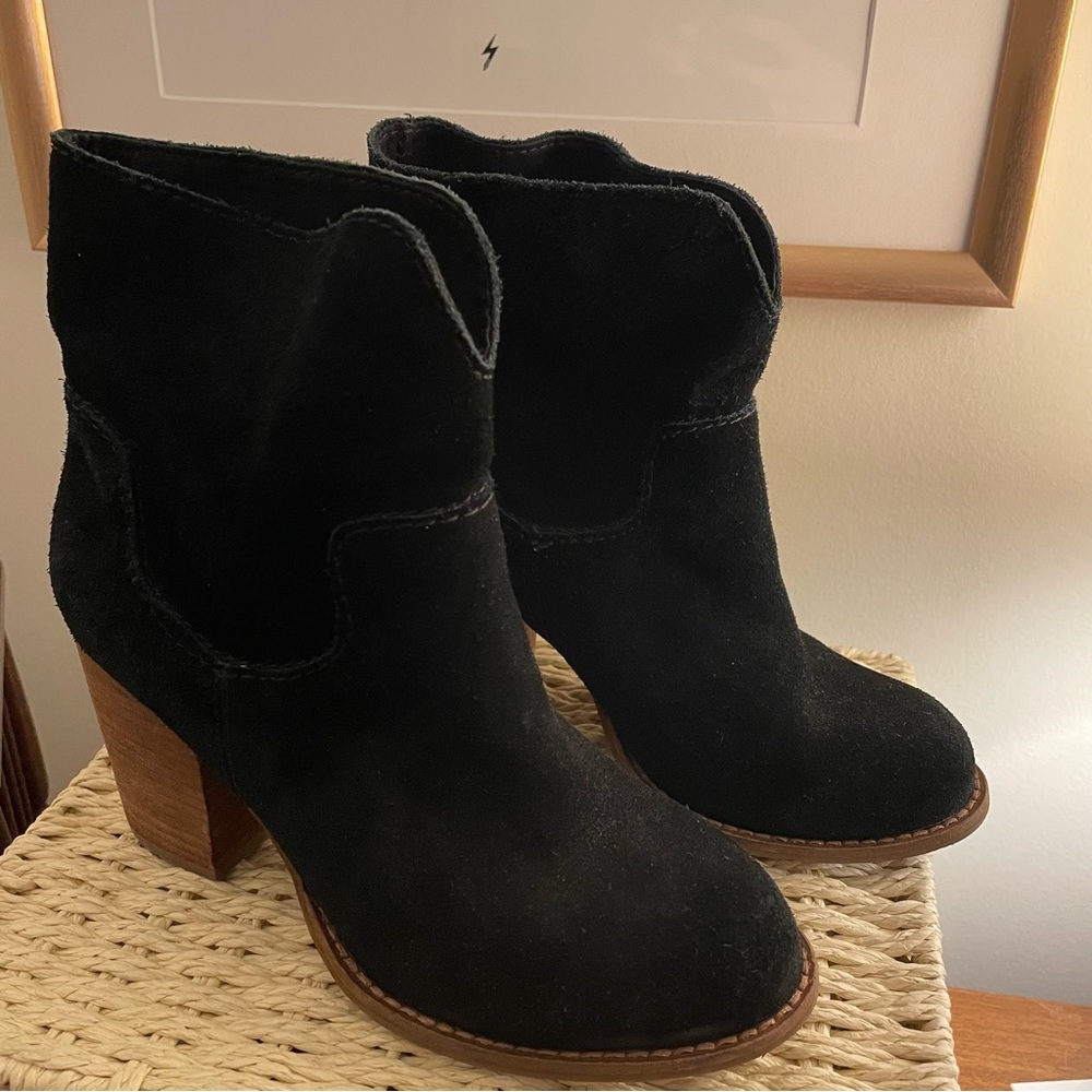 Splendid Black Suede cowboy booties - Size 7